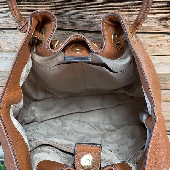 Michael Kors Shoulder Bag Purse Handbag Designer Bag - Picture 8 of 16